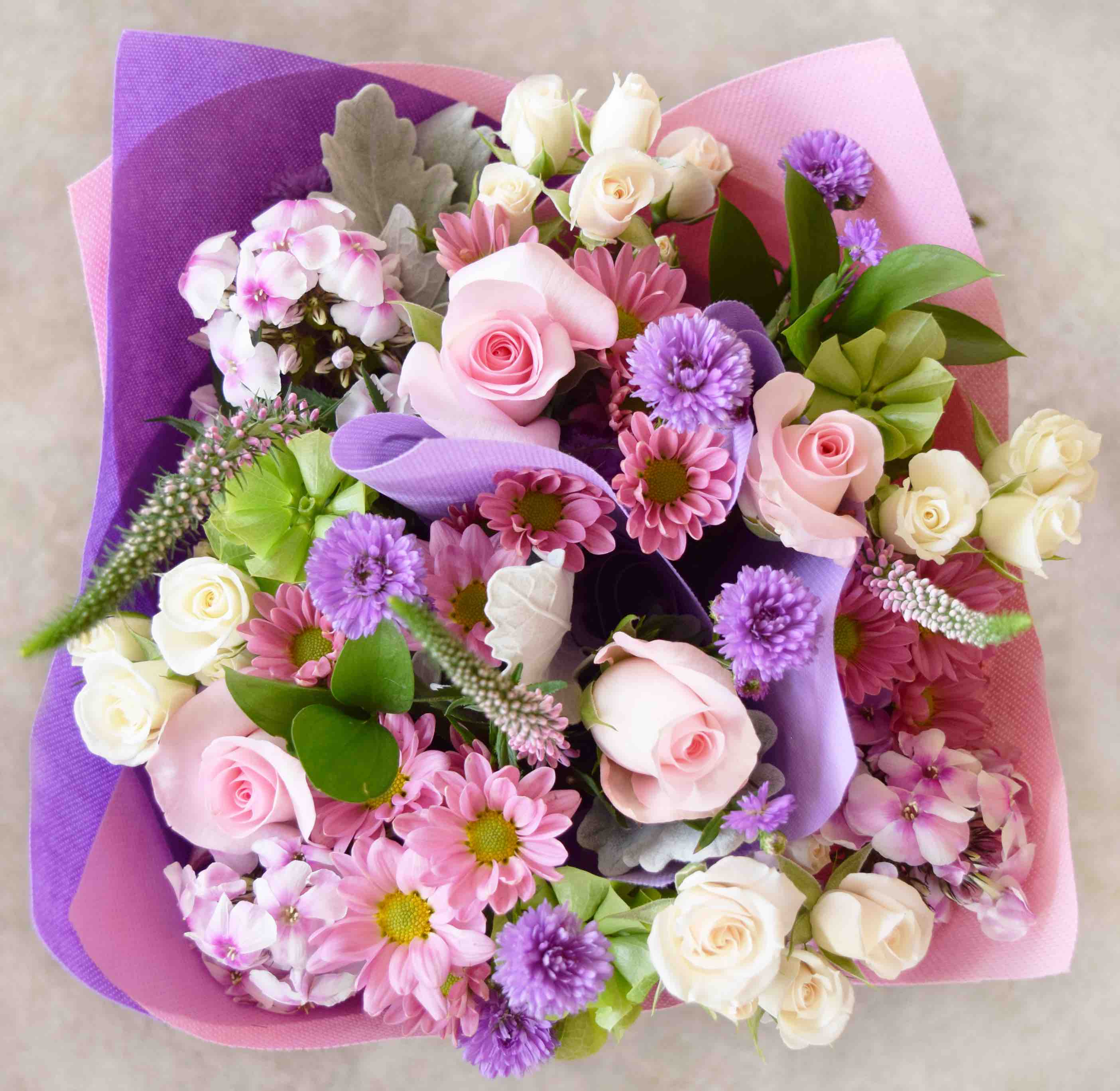 How to order flowers delivery in Miami? La Florela