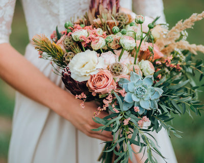 3 Easy Ways to Dry Your Own Wedding Bouquet