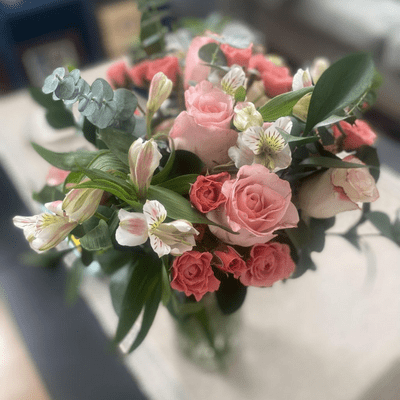 Alstroemeria Roses Sweet Love - La Florela