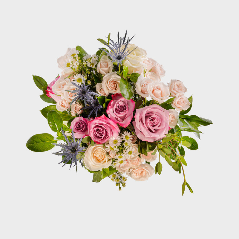 Charming Rose Bouquet - La Florela