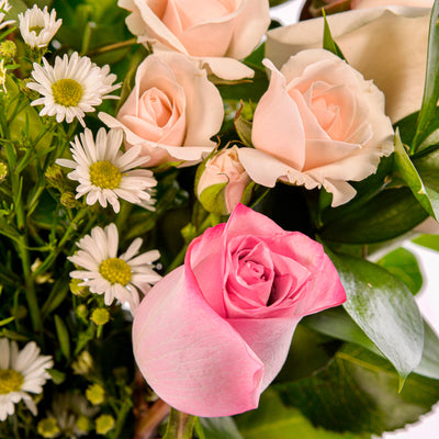 Charming Rose Bouquet - La Florela